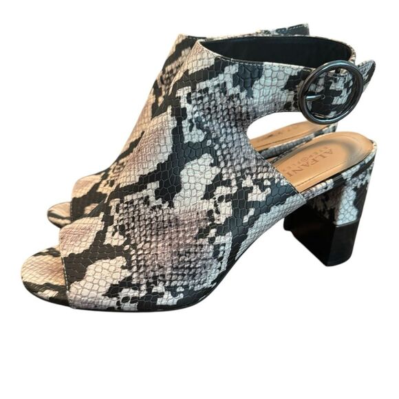Alfani Heels Size 9.5 Black White Peep Toe 3” Block Heel Snake Print Bootie - Picture 1 of 11